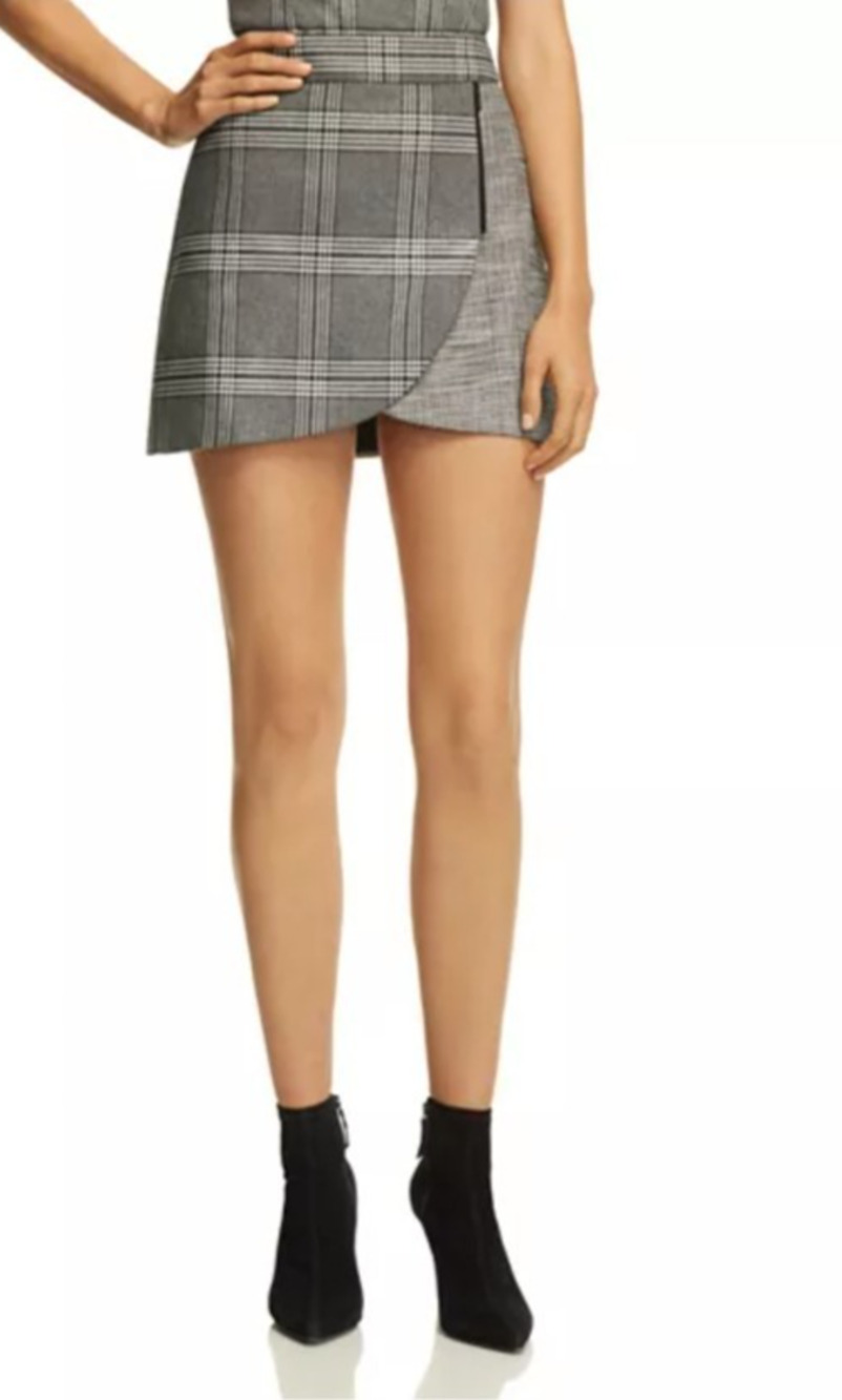 Alice + Olivia Gray Lennon Zip Detail Plaid Mini Skirt Size 8 Metallic Detail